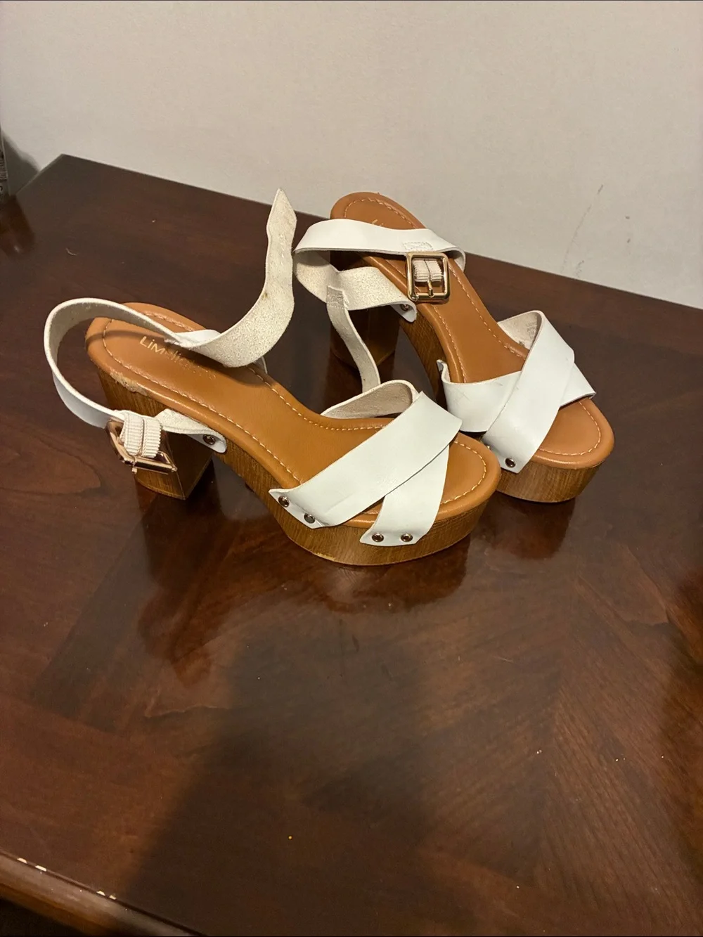 White Leather Cross-Strap Platform Heels with Wood-Effect Sole